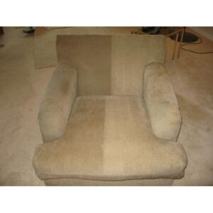 upholstery-cleaning-700x700
